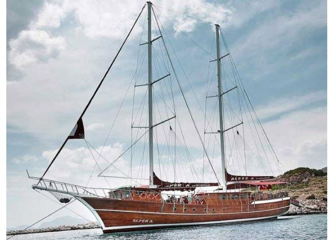 Gulet Ketch - Deluxe