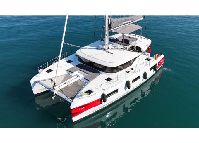 Lagoon 46