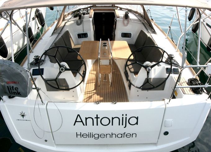 Jeanneau Sun Odyssey 349