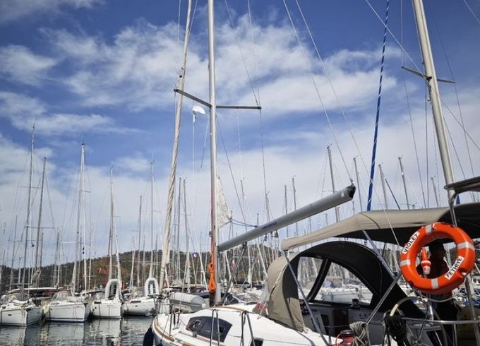 Bénéteau Oceanis 40
