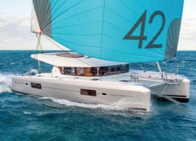 Lagoon 42