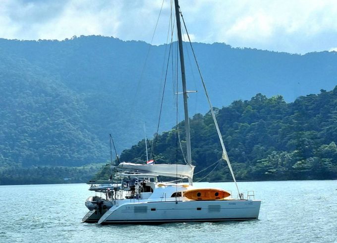 Lagoon 380