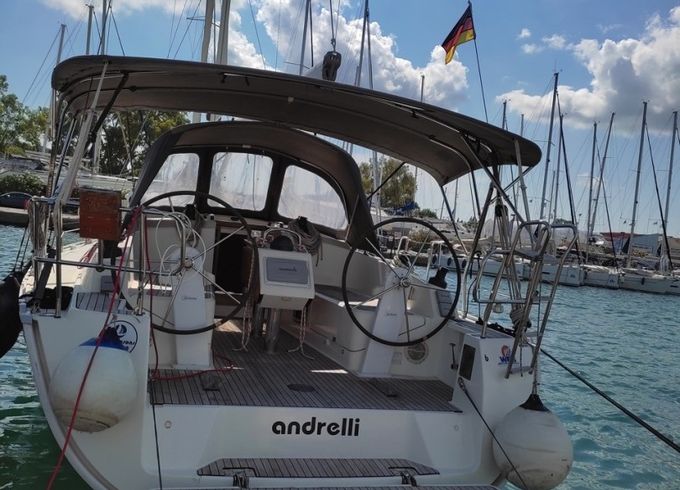 Bavaria Cruiser 37