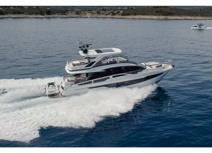 Galeon 640 Fly