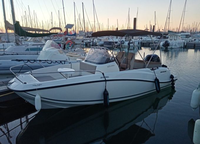 Quicksilver Activ 605 Open
