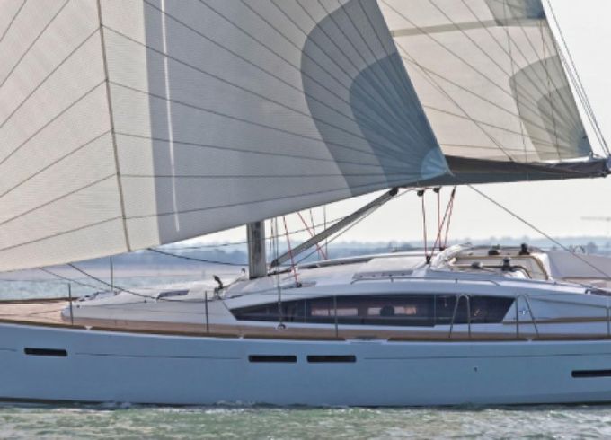 2 Sun Odyssey 44i
