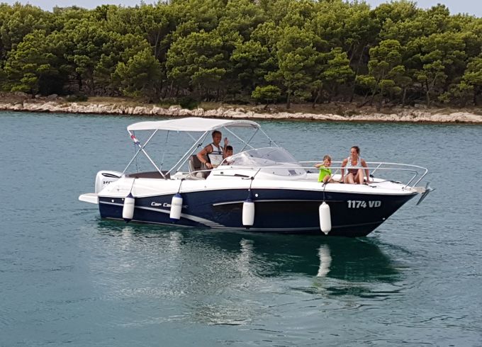 Jeanneau Cap Camarat 7.5 WA Serie 2