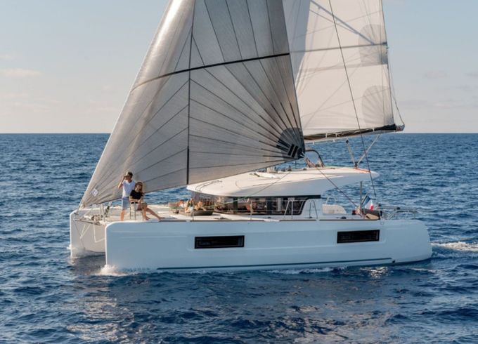 Lagoon 40