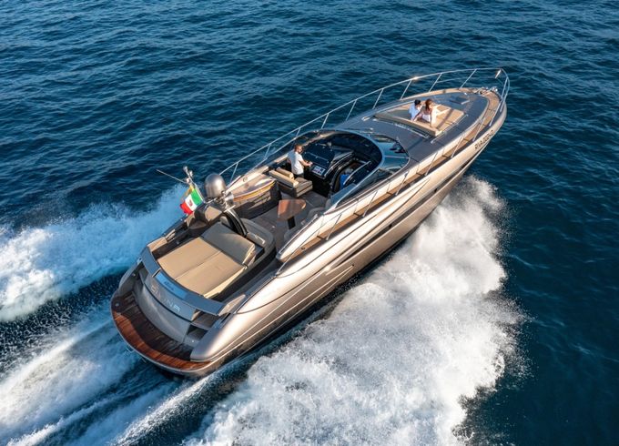 RIVALE 52