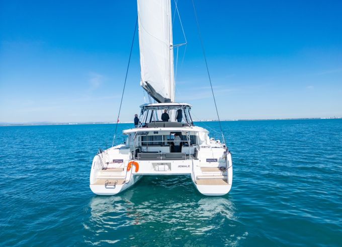 Lagoon 46
