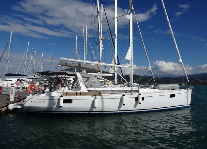 Bénéteau Oceanis 48