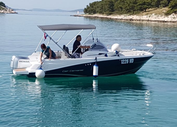 Jeanneau Cap Camarat 6.5 WA Serie 2