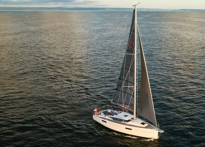 Northman Maxus 35