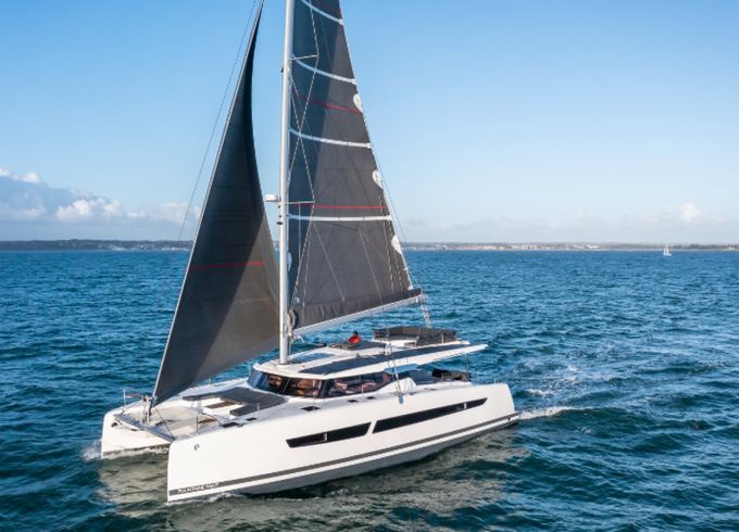 Fountaine Pajot Aura 51