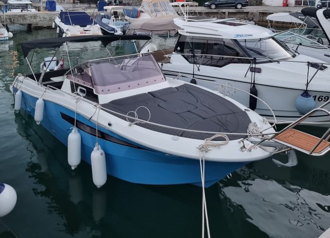 Atlantic Marine Sun Cruiser 730