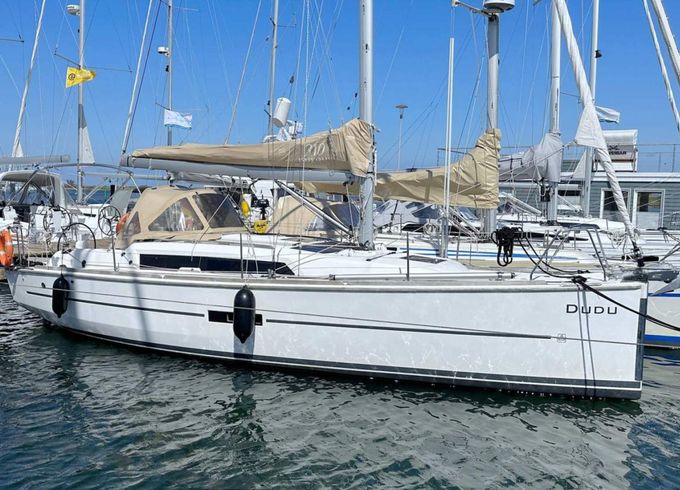 Dufour 310
