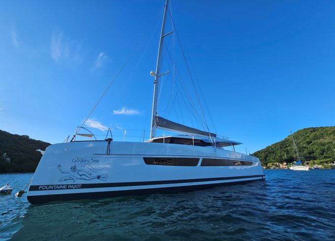 Fountaine Pajot Aura 51