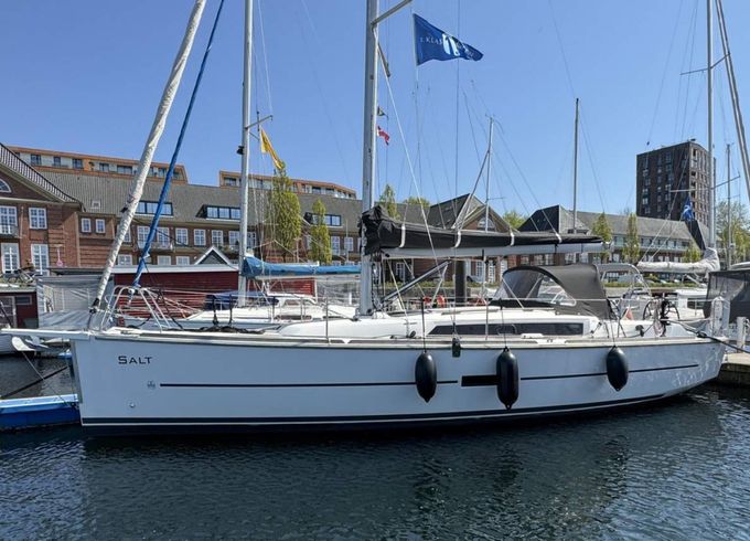 Dufour 350 Grand Large