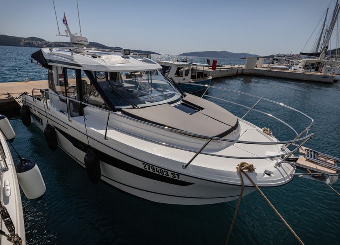 Jeanneau Merry Fisher 895 Offshore
