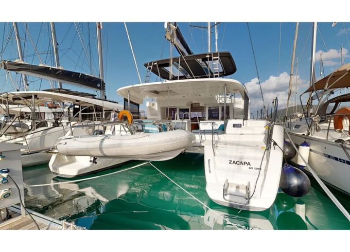 Lagoon 450 F