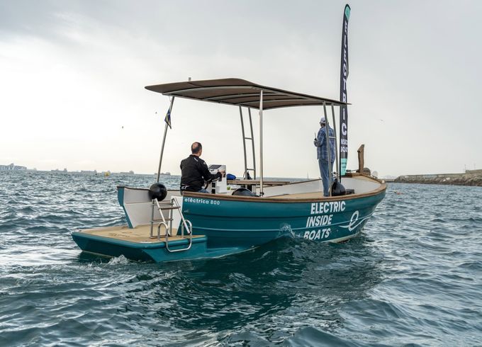 Electric Inside Boats 800