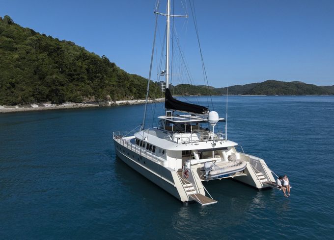 Suncost Custom Expedition Yacht