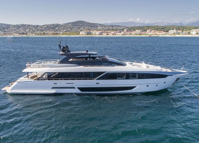Riva ELYSIUM I