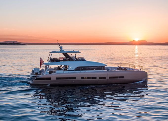 Lagoon Seventy 8