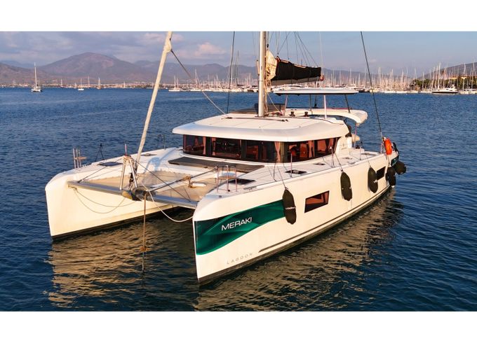 Lagoon 42
