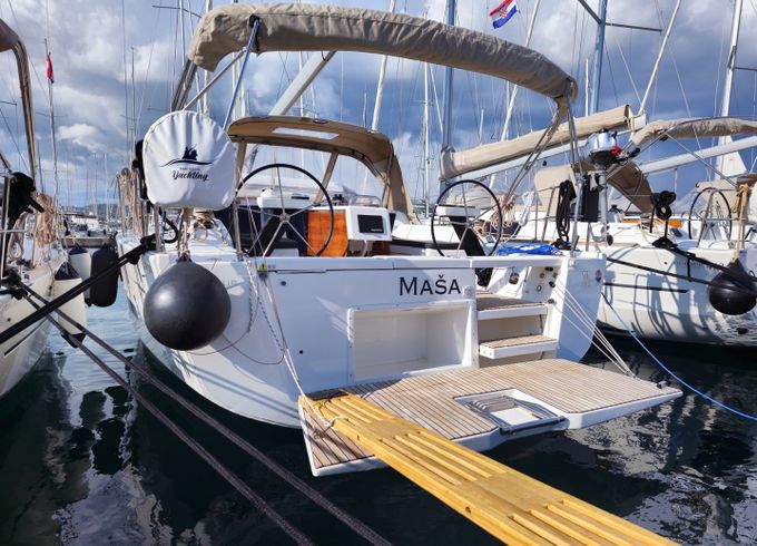 Dufour 390 Grand Large