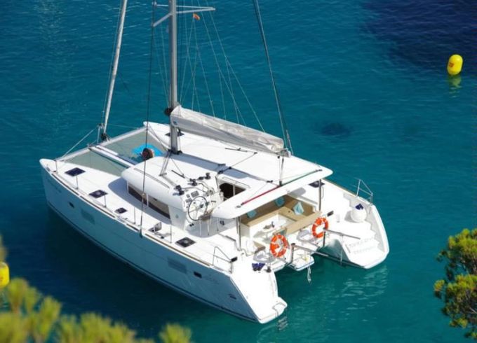 Lagoon 400