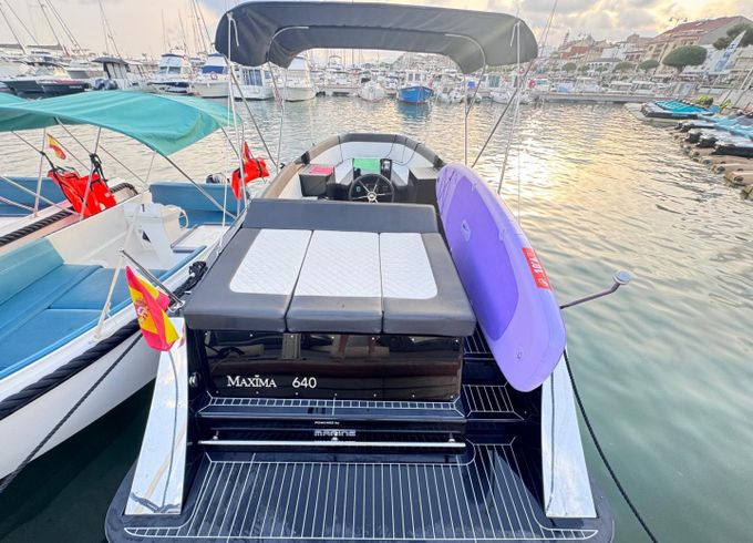 Maxima Boats 640