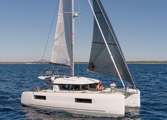 Lagoon 40