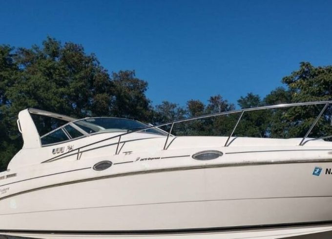 Cruisers 2870
