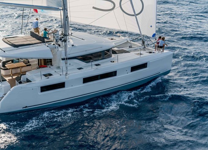 Lagoon 50