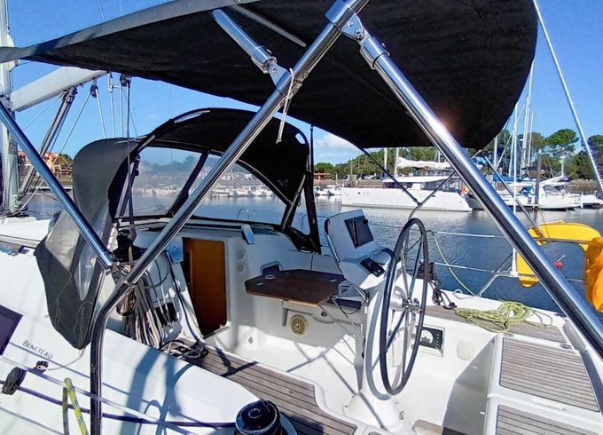 Bénéteau Oceanis 31