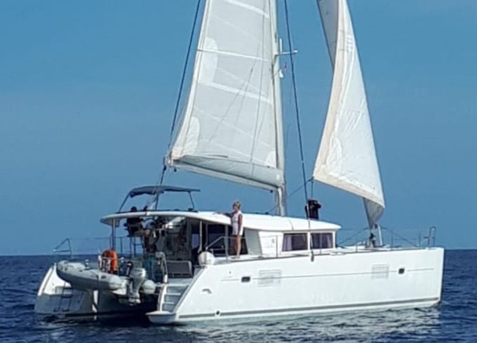Lagoon 400