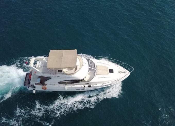 Sealine 45 FEET