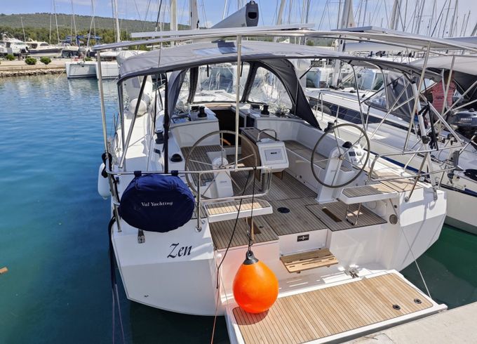 Bavaria C42