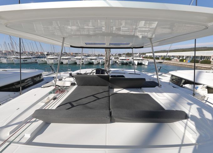 Lagoon 46