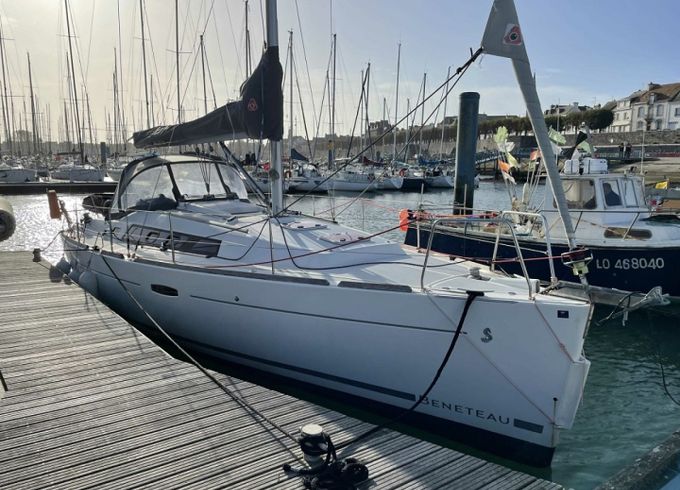 Bénéteau Oceanis 34