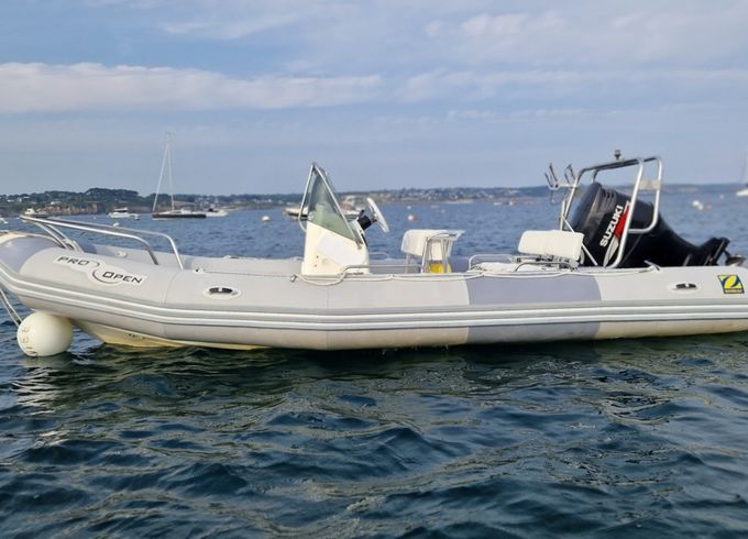 Zodiac Pro Open 650