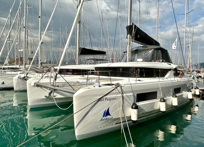 Lagoon 46