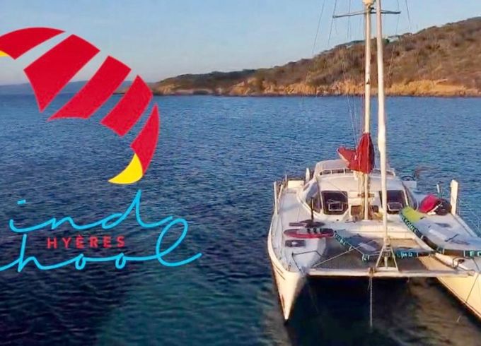 Catana 411