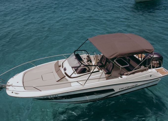 Jeanneau Cap Camarat 7.5 CC Serie 2