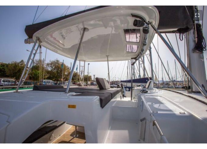 Lagoon 46