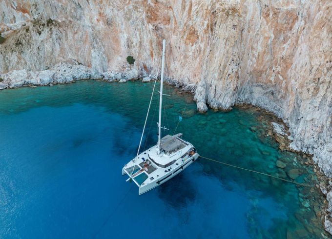 Fountaine Pajot SERENISSIMA
