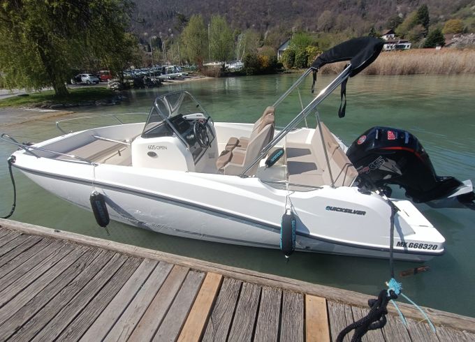 Quicksilver Activ 605 Open
