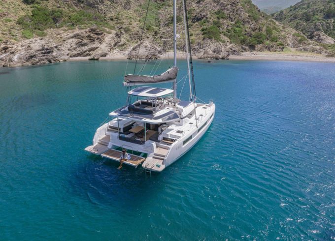 Lagoon 51