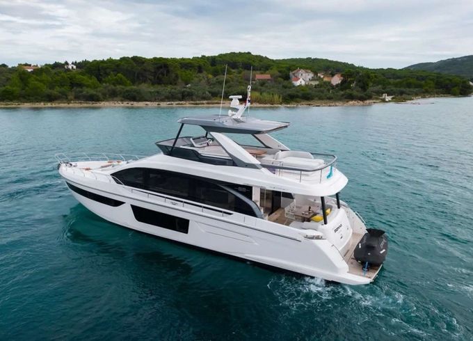 Azimut DONNA
